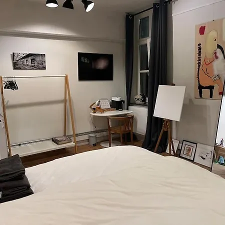 Art *